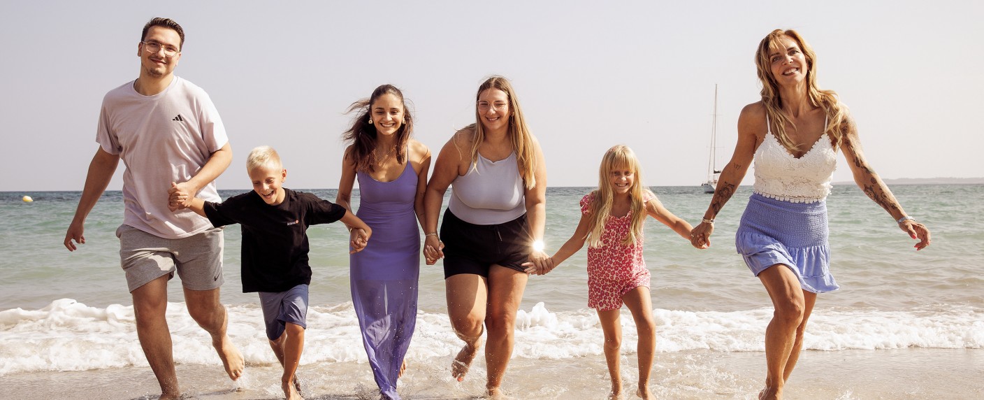 „Oksana & Family“ und „Diese Büchners“: RTL Zwei bringt Quotenflops im Eiltempo zu Ende – Programmänderung in dieser Woche – Bild: RTL Zwei/​Magdalena Possert