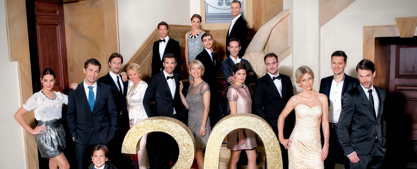 Soap-Knaller: „Verbotene Liebe“ feiert Comeback! – Fortsetzung der Daily Soap bei TVNOW – Bild: ARD/​Anja Glitsch