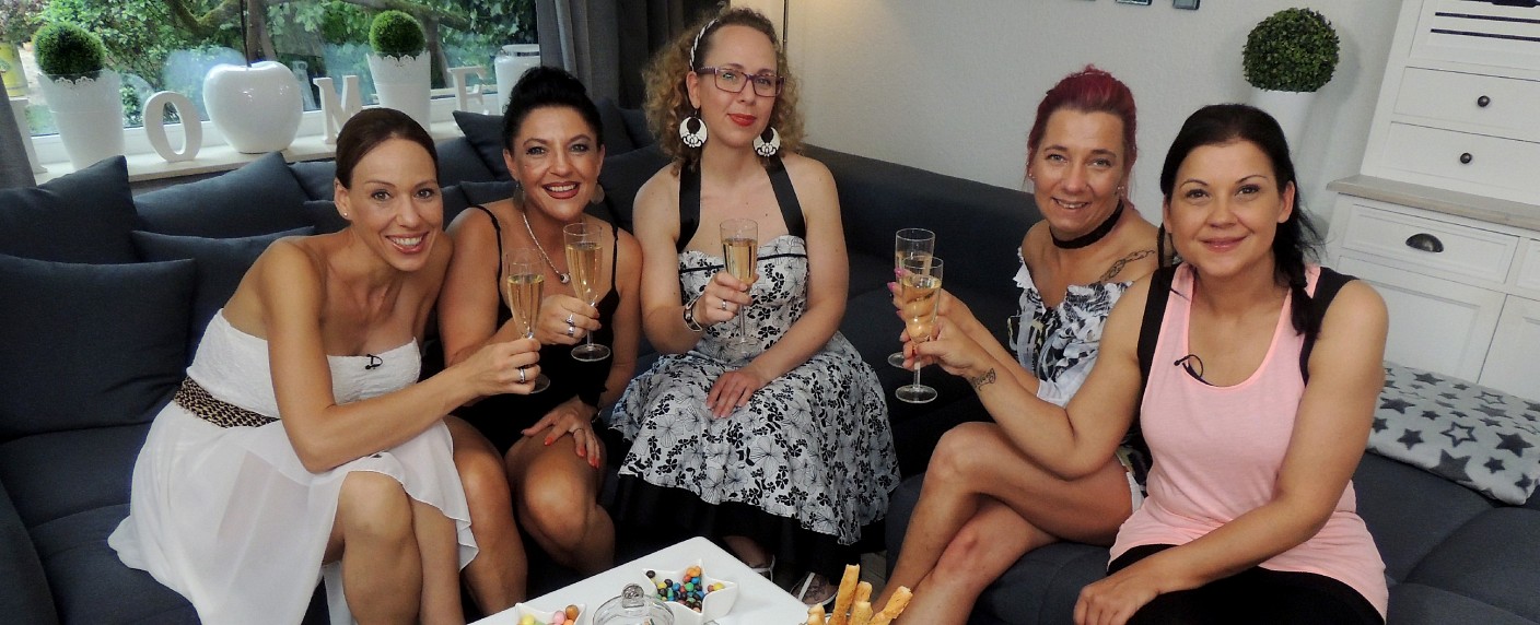 „Verkauf’s zu Haus“: RTL veranstaltet Verkaufspartys am Nachmittag – Neue Doku-Soap ab kommender Woche – Bild: MG RTL D/​Norddeich TV