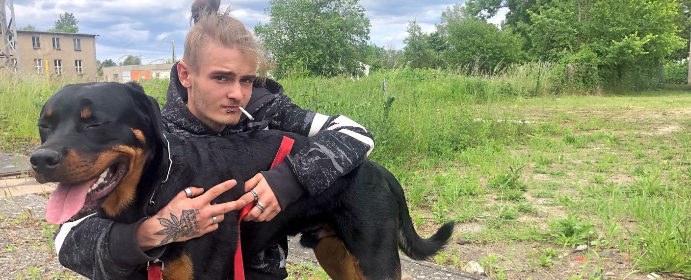 „Deutschlands verlorene Kinder“: Werbefreier Themenabend bei RTL Zwei – Sender beleuchtet Kinder, die in prekären Verhältnissen aufwachsen – Bild: RTL Zwei/​masterfilms