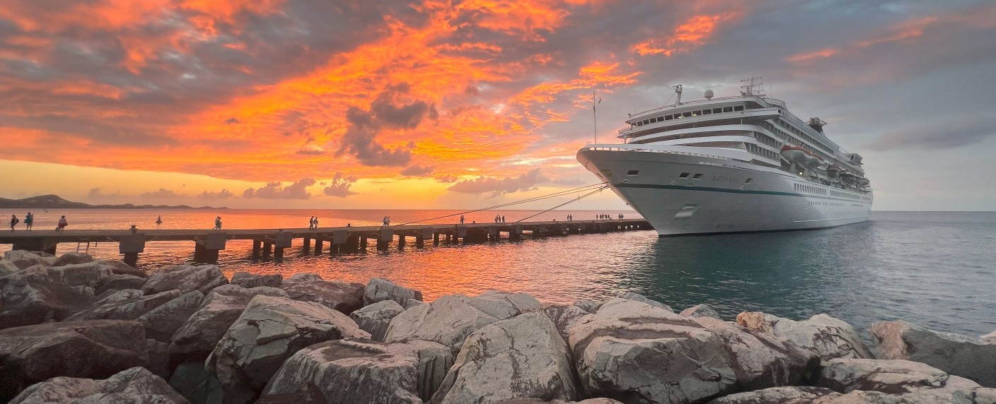 Abgesoffen: VOX wirft „Volle Kraft voraus“ aus dem Programm – Kreuzfahrt-Doku schippert nur noch auf RTL+ weiter – Bild: RTL