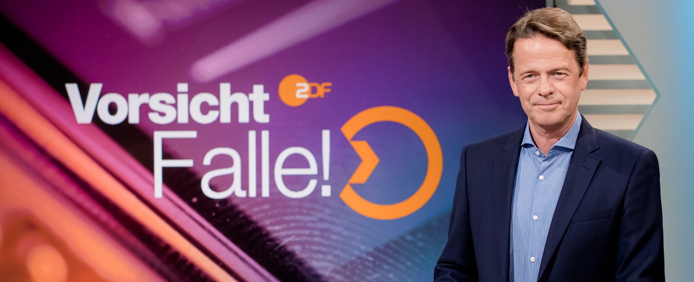 Aus für „Vorsicht, Falle!“: Neuauflage vom ZDF eingestellt – Keine weiteren Folgen des Präventionsmagazins – Bild: ZDF/​Nadine Rupp
