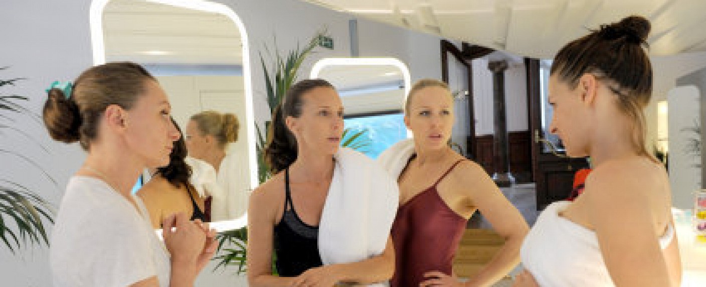 Vorstadtweiber – Review – Österreichisches Serienhighlight startet im Ersten – von Marcus Kirzynowski – Bild: ORF