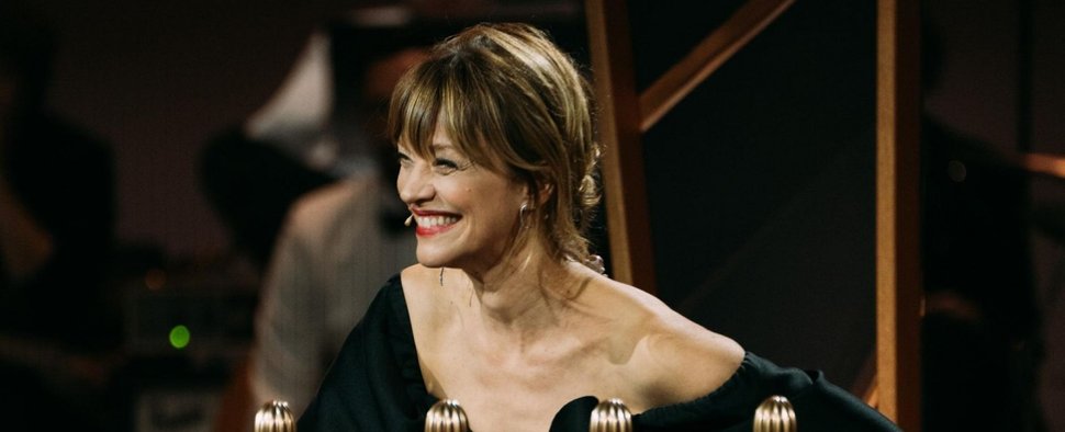 „Wer stiehlt Heike Makatsch die Show?“ – Bild: Joyn/Florida TV / Julian Mathieu
