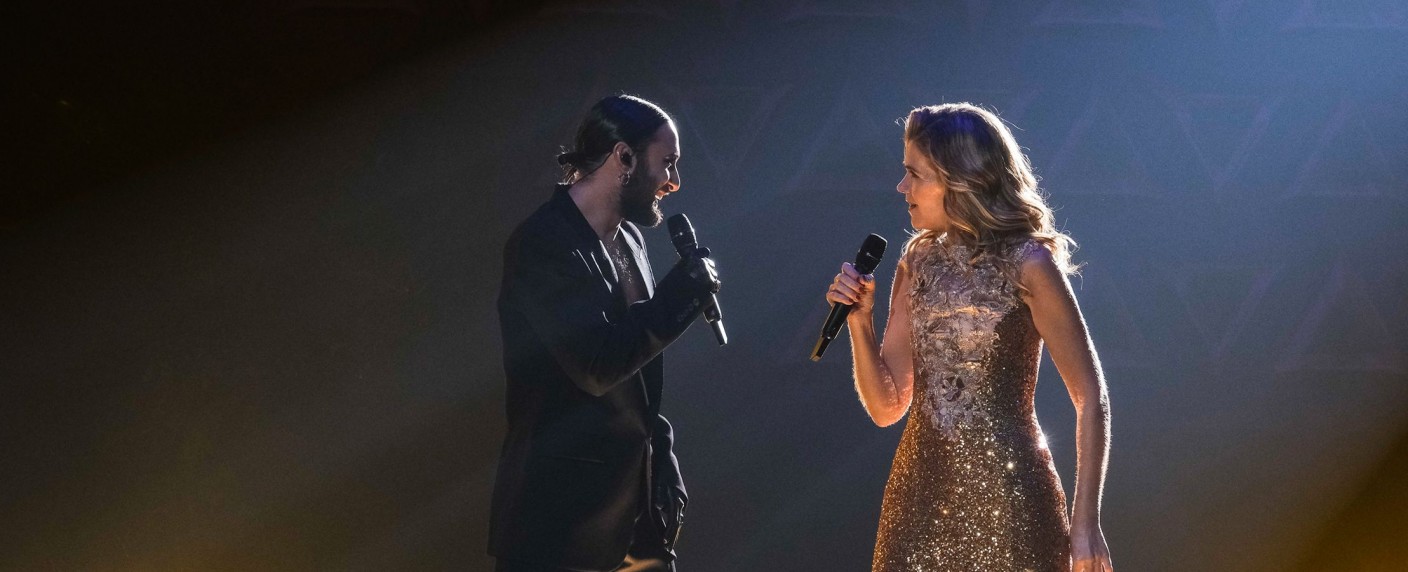 Quoten: Anke Engelke zeigt „DSDS“ und Dschungelcamp die Rücklichter – „Rosenheim-Cops“-Jubiläum schwächelt, mauer Start für „Das Begräbnis“ – Bild: ProSieben/​Florida TV /​ Anna Thut