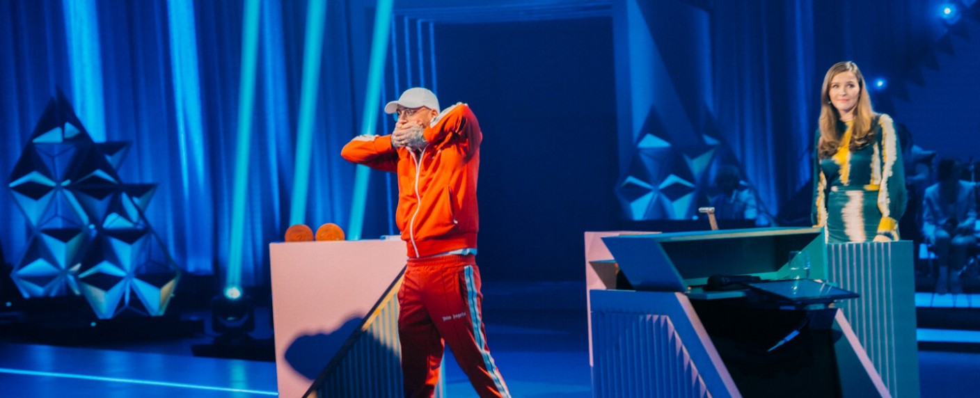 Quoten: „Wer stiehlt mir die Show?“ bleibt eine Bank, aber „Polizeiruf 110“ siegt – Vorstellung der „Schwiegertochter gesucht“-Kandidaten mau, „Kitchen Impossible“ legt zu – Bild: ProSieben/​Florida TV/​Julian Mathieu