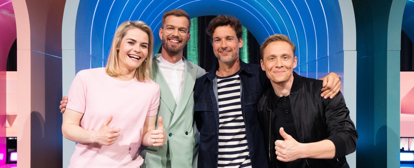 Quoten: „Wer stiehlt mir die Show?“ mit fantastischem Staffelstart, „Tatort“ holt die Krone – „Grill den Henssler“ und NFL mit Problemen – Bild: ProSieben/​Florida TV/​Julian Mathieu