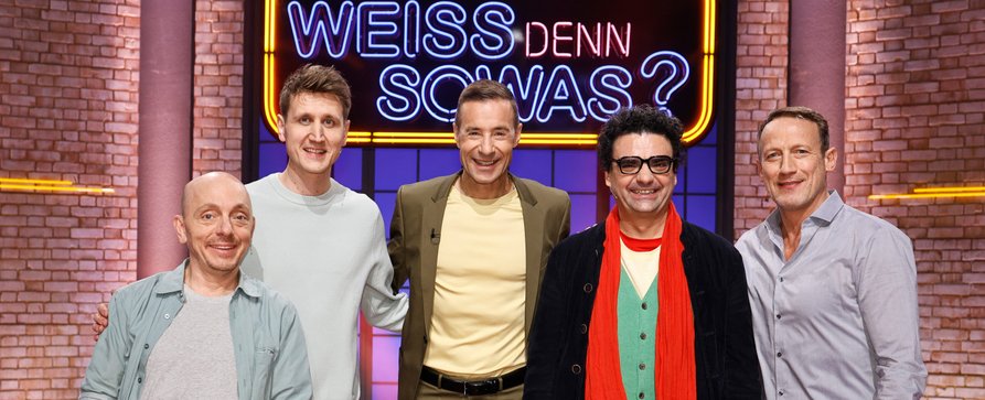 „Wer weiß denn sowas?“-Vorschau: Comedy-Urgesteine, Hip-Hop-Pioniere, Köche und Musik-Virtuosen – Das sind die Gäste vom 11. bis 15. Mai 2026 in der finalen Woche der aktuellen Staffel – Bild: ARD/​NDR/​UFA SHOW & FACTUAL/​Morris Mac Matzen
