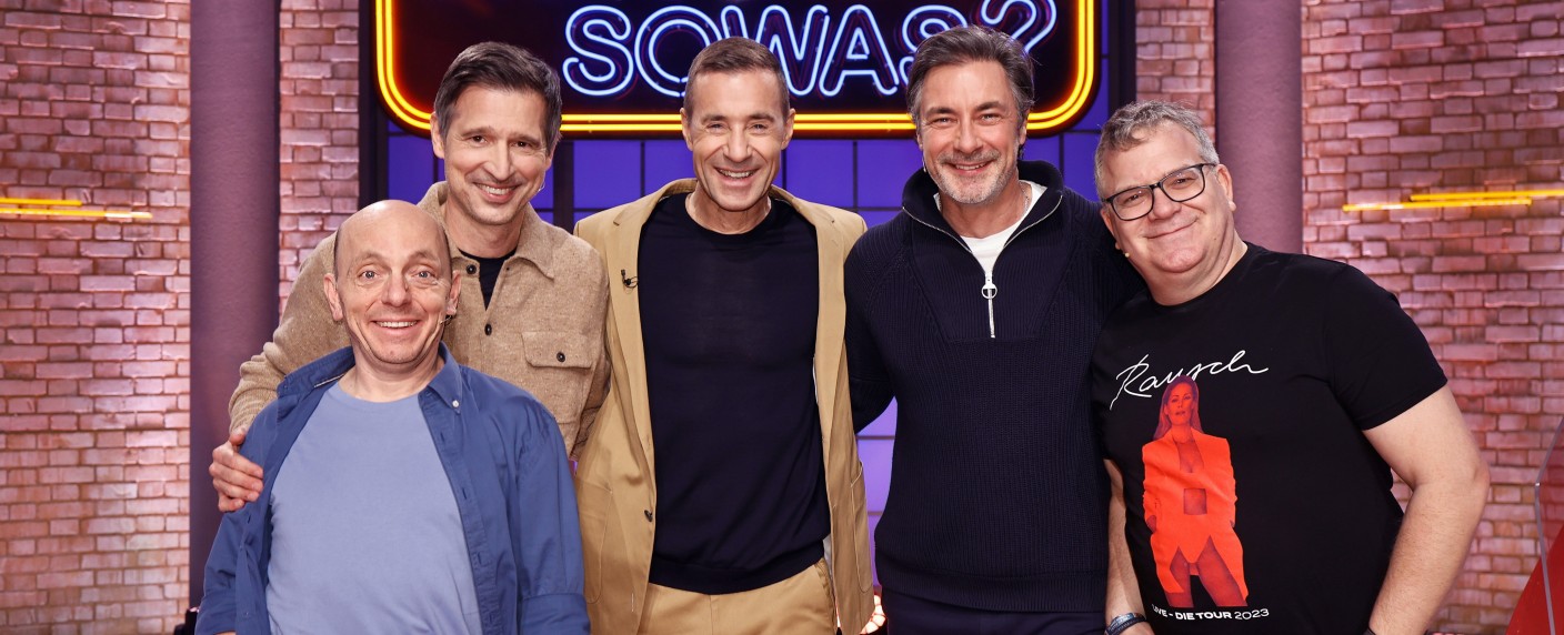 „Wer weiß denn sowas?“: Das sind die Gäste vom 10. bis 14. März 2025 – Topmodels, Moderatoren, Sängerinnen und zwei „Tatort“-Duelle – Bild: ARD/​Morris Mac Matzen