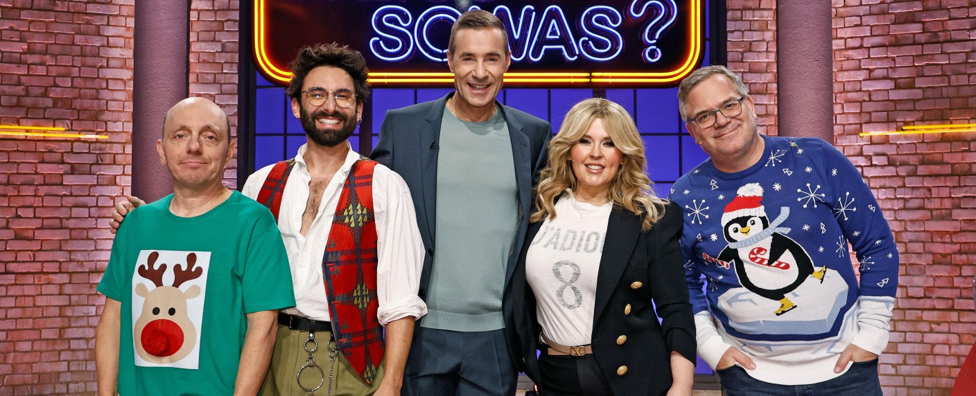 „Wer weiß denn sowas?“-Vorschau: Biathlon-Legenden, Nachrichtensprecher und drei Musik-Duelle – Das sind die Gäste vom 16. bis 20. Dezember 2024 – Bild: ARD/​Morris Mac Matzen