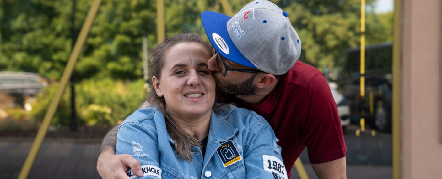 „Wo die Liebe hinfällt“: VOX versucht es freitags mit der nächsten Doku-Soap – Über Paare, deren Liebe außergewöhnlich ist – Bild: RTL/​REC.n.ROLL media