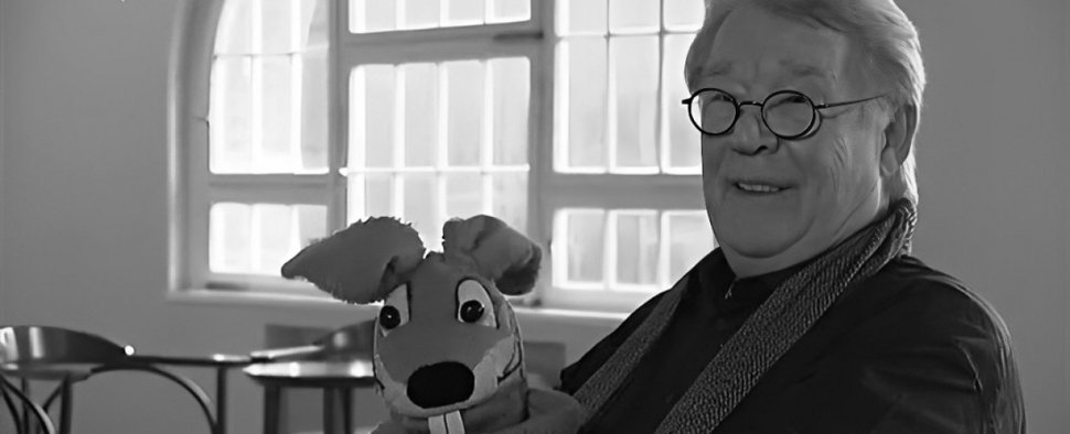 Wolfgang Buresch und der Hase Cäsar – Bild: NDR/Screenshot