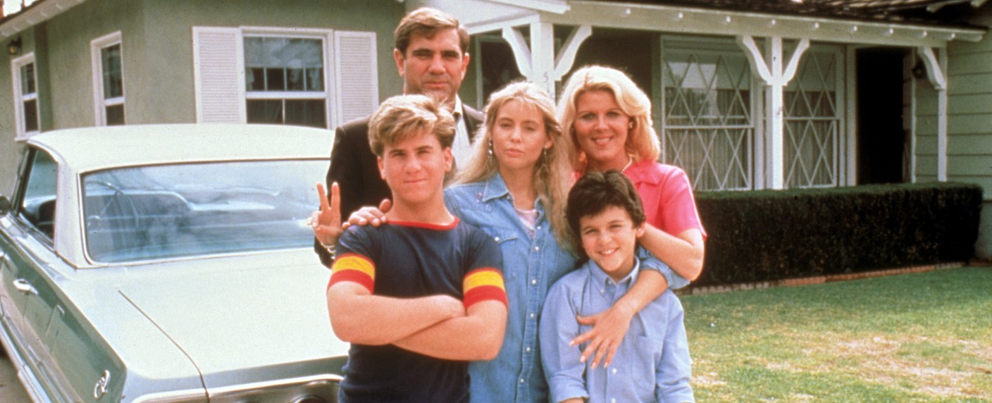 Nach 20 Jahren! „Wunderbare Jahre“ zurück im Free-TV – Auch Sitcom-Klassiker „Auf schlimmer und ewig“ wird wiederholt – Bild: Warner Bros. All Rights Reserved.