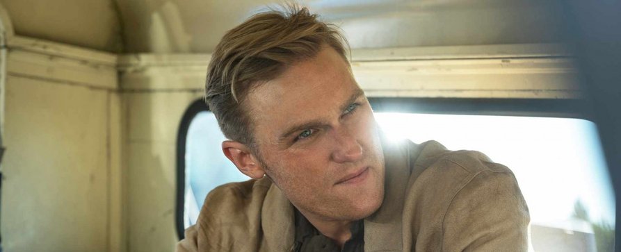 „Monarch: Legacy of Monsters“: Serien-Prequel mit Wyatt Russell bestellt – Apple TV schickt im Februar die zweite Staffel des Serienhits an den Start – Bild: Apple TV