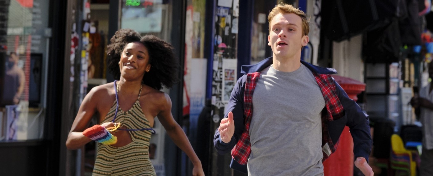 „You & Me“: ZDFneo zeigt britische Serie des „Doctor Who“-Showrunners – Marathon-Programmierung für Drama um jungen Familienvater – Bild: ZDF/​ITV Studios