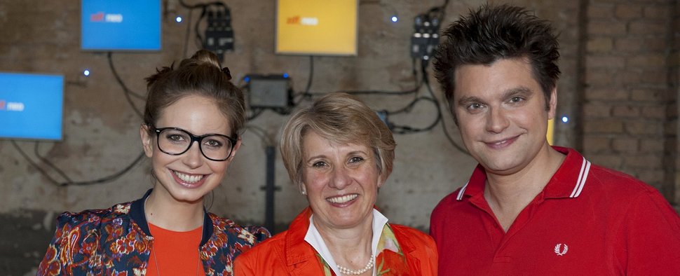 Christiane Stenger, ZDFneo-Chefin Simone Emmelius und Lutz van der Horst – Bild: ZDF/Jule Roehr