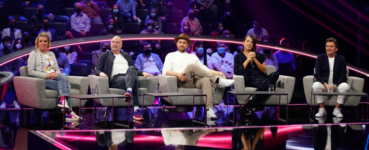 Quoten: „Zeig uns Deine Stimme“ geht völlig unter, „Grill den Henssler“ punktet – Münsteraner „Tatort“-Wiederholung an der Spitze, „Topf sucht Burdecki“ startet ordentlich – Bild: RTL/​Stefan Gregorowius