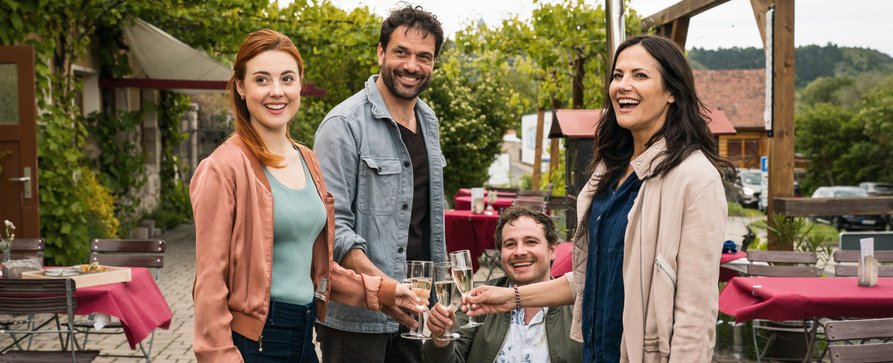 „Zwei Frauen für alle Felle“: Bettina Zimmermann und Meriel Hinsching melden sich zurück – Neue Folgen der ARD-Freitagsfilmreihe – Bild: ARD Degeto Film/​Thomas Dietze