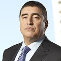 Alfred Molina bei „Harry’s Law“ – Wiederkehrende Rolle in der zweiten Staffel – Bild: NBC Universal Inc.