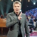 „50 Jahre ZDF“: Maybrit Illner statt Jörg Pilawa – Erste Konsequenz nach Senderwechsel – Bild: ZDF/​Max Kohr