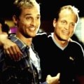 McConaughey und Harrelson 1999 in der Comedy „EDtv“ – Bild: Universal Pictures