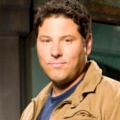 „Heroes“-Star Greg Grunberg bei „Hawaii Five-0“ – Wieder gemeinsam mit Masi Oka vor der Kamera – Bild: NBC