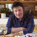 Sixx setzt auf Fernsehkoch Jamie Oliver – Frauensender erwirbt Programmpaket – Bild: RTL Living