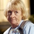 Kathryn Joosten als Karen McCluskey – Bild: ABC Studios