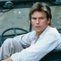 RTL II holt „MacGyver“ und „Baywatch“ zurück – Serienklassiker im Sonntagsprogramm – Bild: RTL II