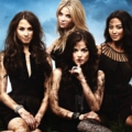 „Pretty Little Liars“: ABC Family kündigt Spin-Off „Ravenswood“ an – Fünfte Staffel der US-Mysteryserie ebenfalls bestätigt – Bild: ABC Family