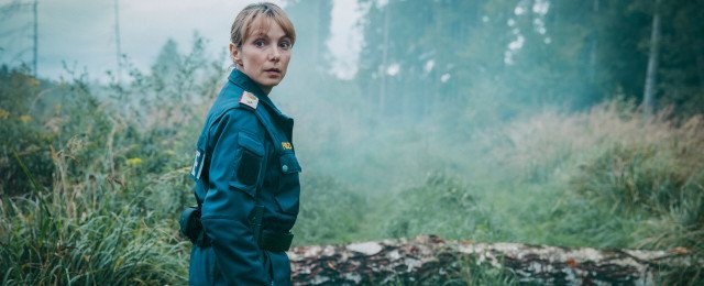 „Das Vergessen – Spurlos im Moor“: Julia Koschitz kriecht der Nebel ins Hirn