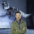 Der Moderator & das Monster: Dirk Steffens im Frankfurter Senckenbergmuseum – Bild: ZDF/Rico Rossival