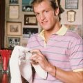 Woody Harrelson in „Cheers“ – Bild: NBC