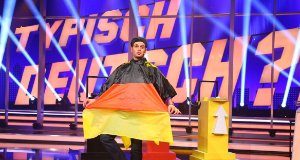 Typisch deutsch?! Die Kaya-Show – Bild: RTL/Stefan Gregrowius Typisch deutsch?! Die Kaya-Show – Bild: RTL/Stefan Gregrowius