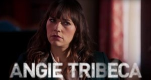 Angie Tribeca – Bild: TBS