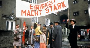 Die Arbeitersaga – Bild: ORF/Scheiderbauer