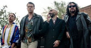 Undercover – Bild: UKTV