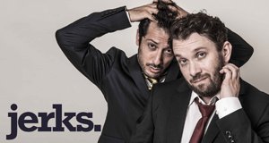jerks. – Bild: maxdome/ProSieben/Andre Kowalski jerks. – Bild: maxdome/ProSieben/Andre Kowalski
