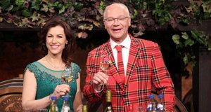 Die Närrische Weinprobe – Bild: BR Fernsehen Die Närrische Weinprobe – Bild: BR Fernsehen