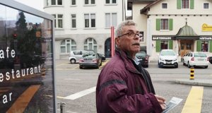 Stutz um Stutz – Ein Sozialexperiment – Bild: SRF