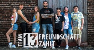 Team 13 – Freundschaft zählt – Bild: RTL II Team 13 – Freundschaft zählt – Bild: RTL II