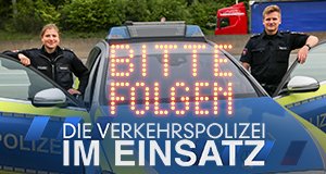 Bitte folgen! Die Verkehrspolizei im Einsatz – Bild: TVNOW/Blueprint Media GmbH Bitte folgen! Die Verkehrspolizei im Einsatz – Bild: TVNOW/Blueprint Media GmbH