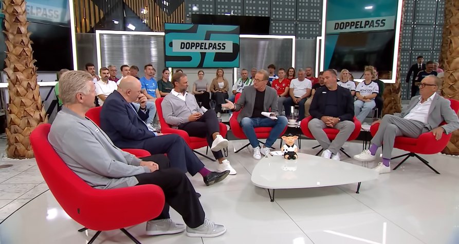 Doppelpass – Bild: Sport1