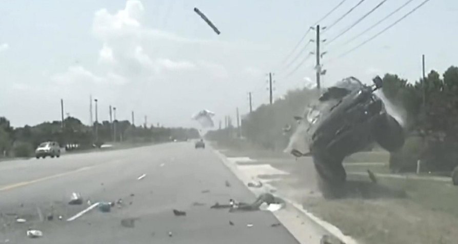 Extreme Dashcam Videos – Bild: Java Films/ WeltN24 GmbH Extreme Dashcam Videos – Bild: Java Films/ WeltN24 GmbH