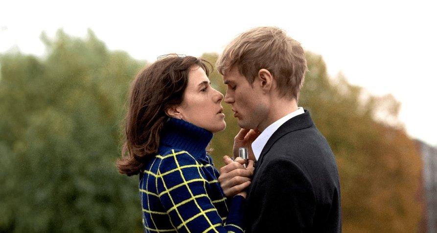 Love & Chaos – Bild: btf/Netflix Love & Chaos – Bild: btf/Netflix