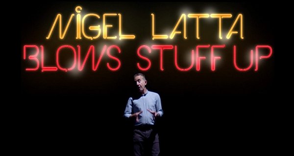 Nigel Latta – hochexplosiv! – Bild: Razor Films