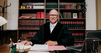 Richter Alexander Hold – Seine neuen Fälle Richter Alexander Hold – Seine neuen Fälle