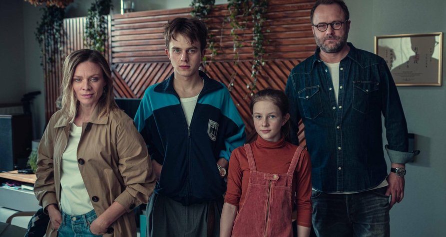 Sie sehen dich – Bild: Netflix Sie sehen dich – Bild: Netflix