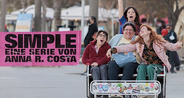 Simple – Bild: ZDF/Daniel Escale/FeedMee