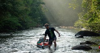 Unerforschter Amazonas – Ash Dykes am Limit Unerforschter Amazonas – Ash Dykes am Limit